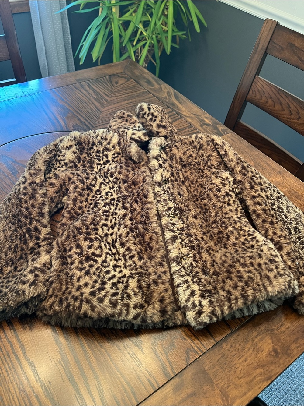 C&C California girls  Brown Leopard Faux Fur Lined Sleeveless Cape sz 7/8 # 760